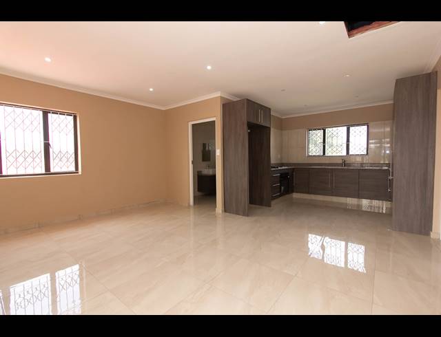 2 BEDROOM APARTMENT BLOCK TO LET IN SILVERGLEN